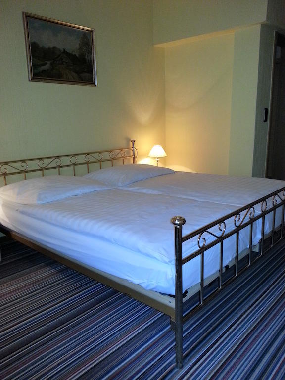 Alte Rathausschaenke - Hotel Garni Munden  Room photo